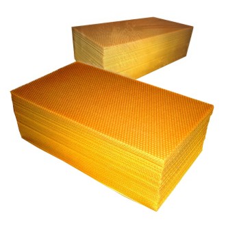 Mezistěny z včelího vosku Lang. 44,8x13,7 - Vašek